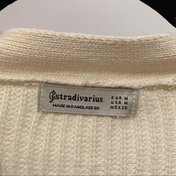 Stradivarius beige knit cardigan sweater - Picture 2 of 2